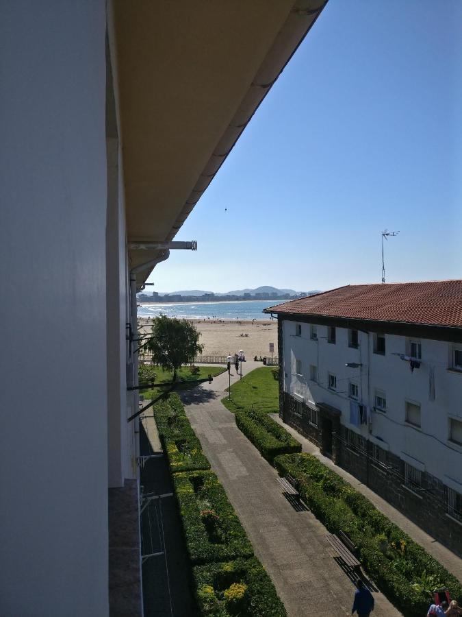 Laredo Primera Linea De Playa,Zona Puerto Deportivo Exterior foto